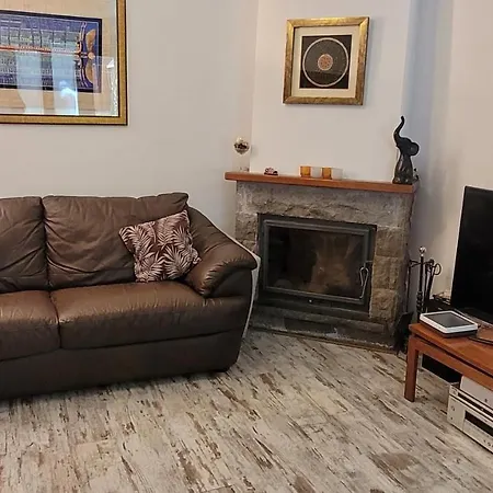 Lägenhet Con Jardin En Linsoles